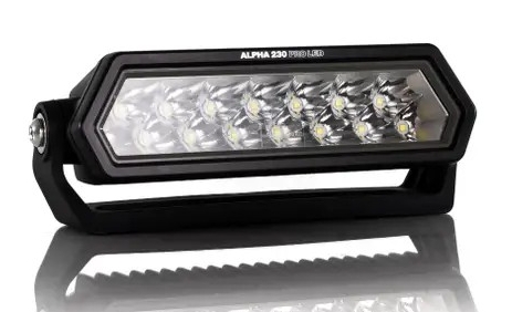 NBB Alpha 230 LED fjernlys er en liten kraftig LED-bar, og er laget spesielt for nordiske forhold. Denne passer godt til parvis montering.